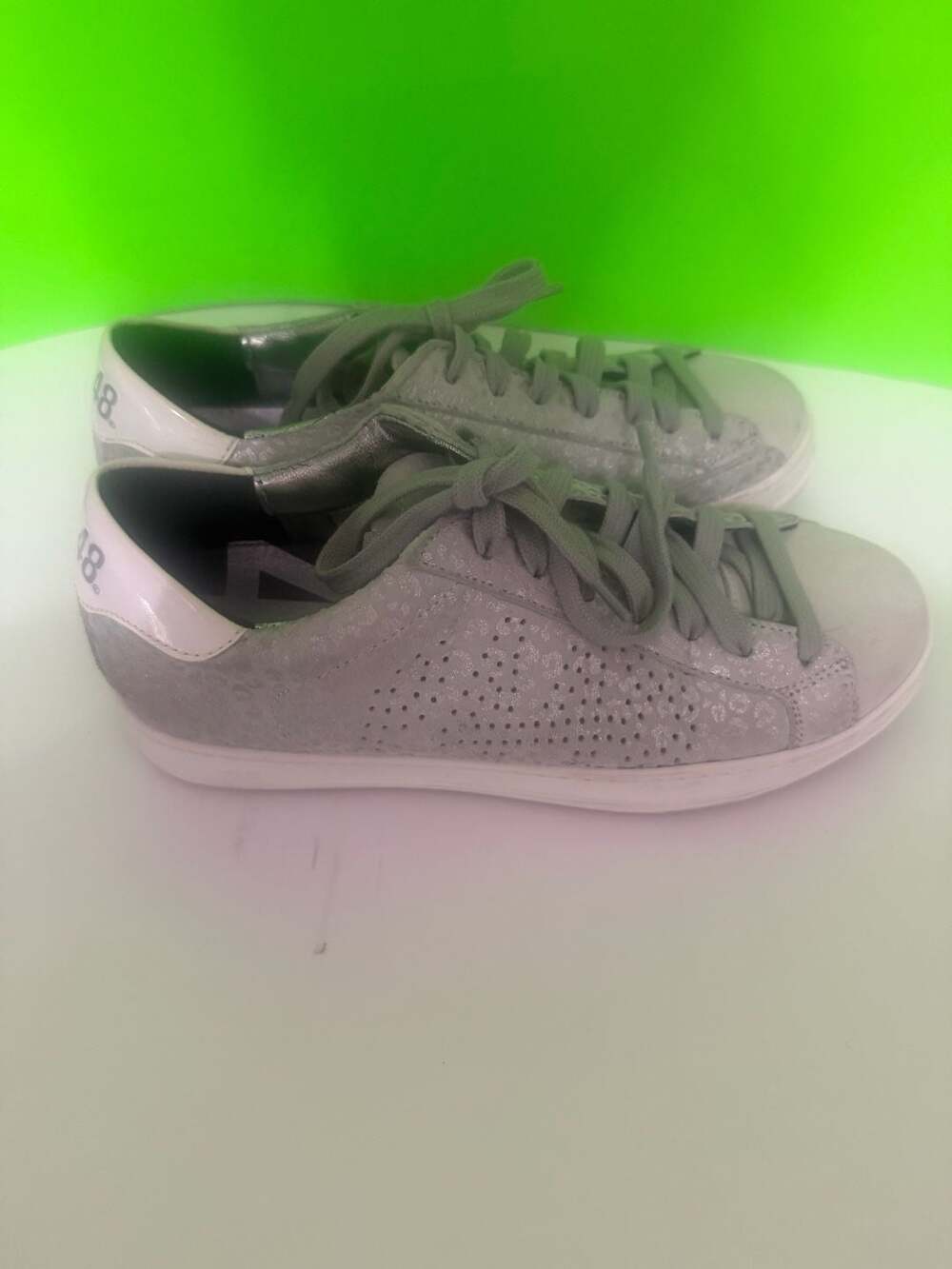 P448 John Silver Metallic Leather Low Top Sneakers Women’s EU 36 US 6 Leopard